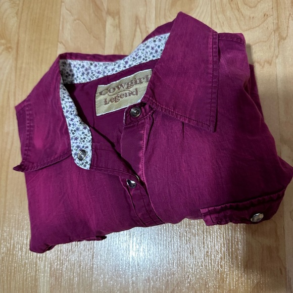 Cowgirl Legend Burgundy Size Small - Picture 8 of 14